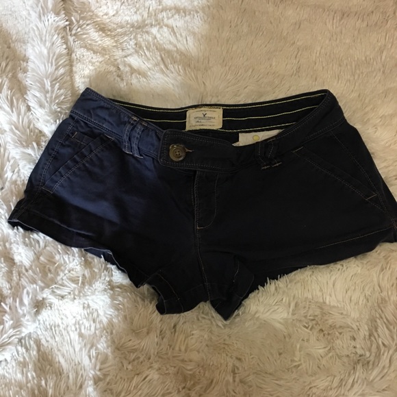 Shorts - Picture 1 of 2